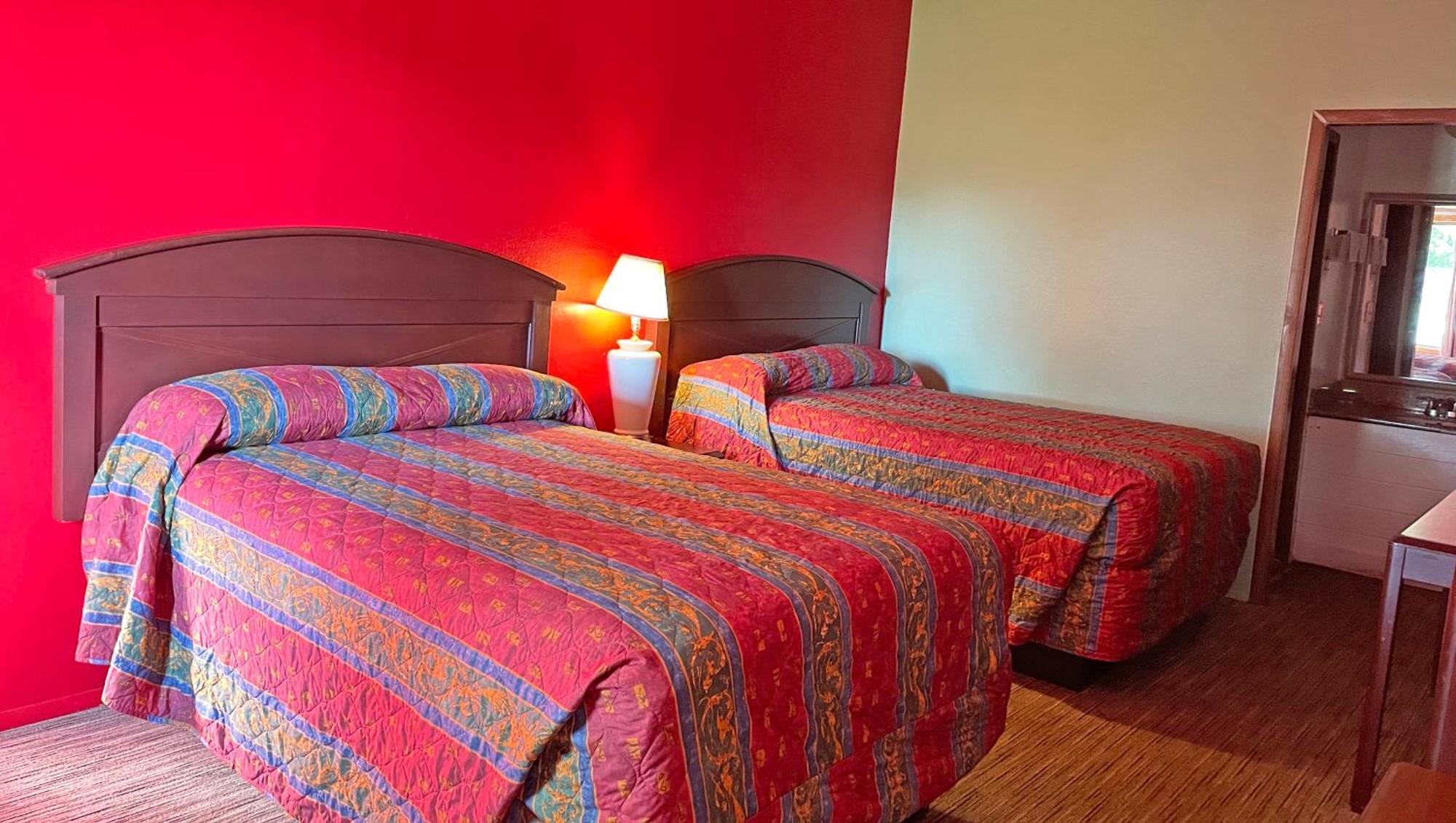 Express Inn ทอมสัน ภายนอก รูปภาพ