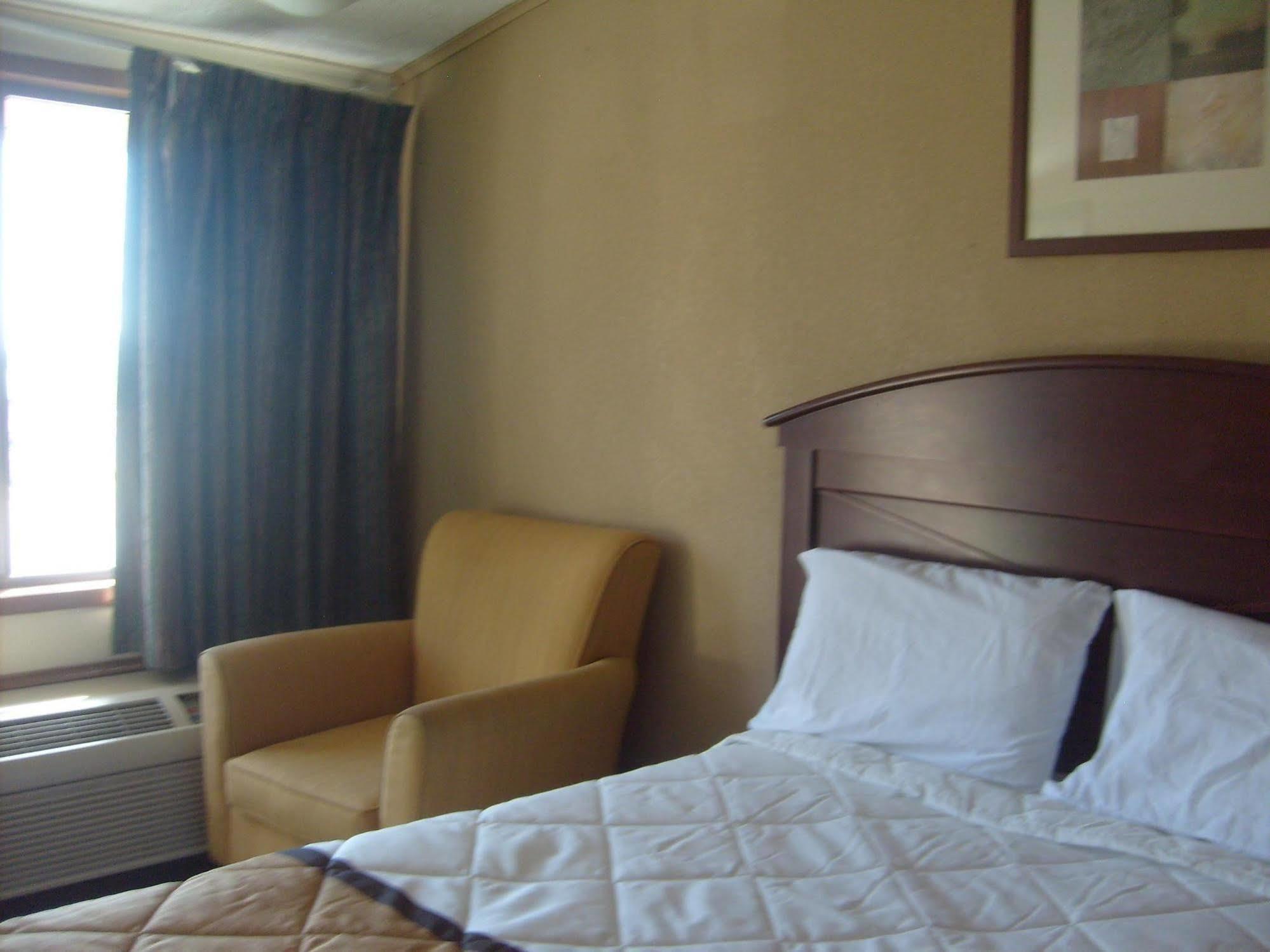 Express Inn ทอมสัน ภายนอก รูปภาพ