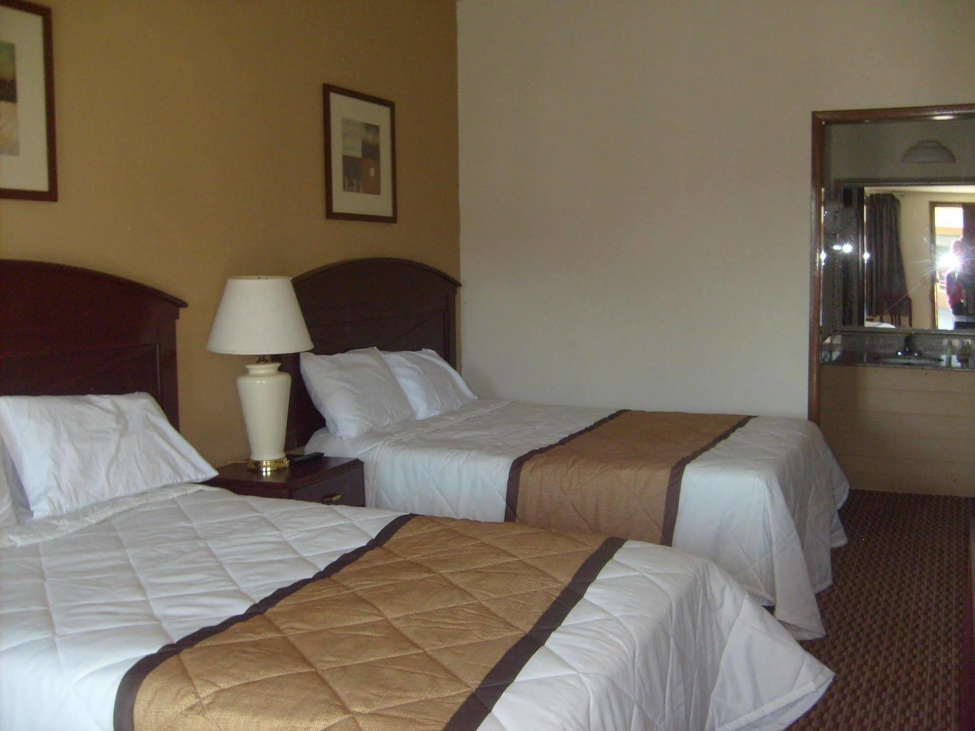 Express Inn ทอมสัน ภายนอก รูปภาพ