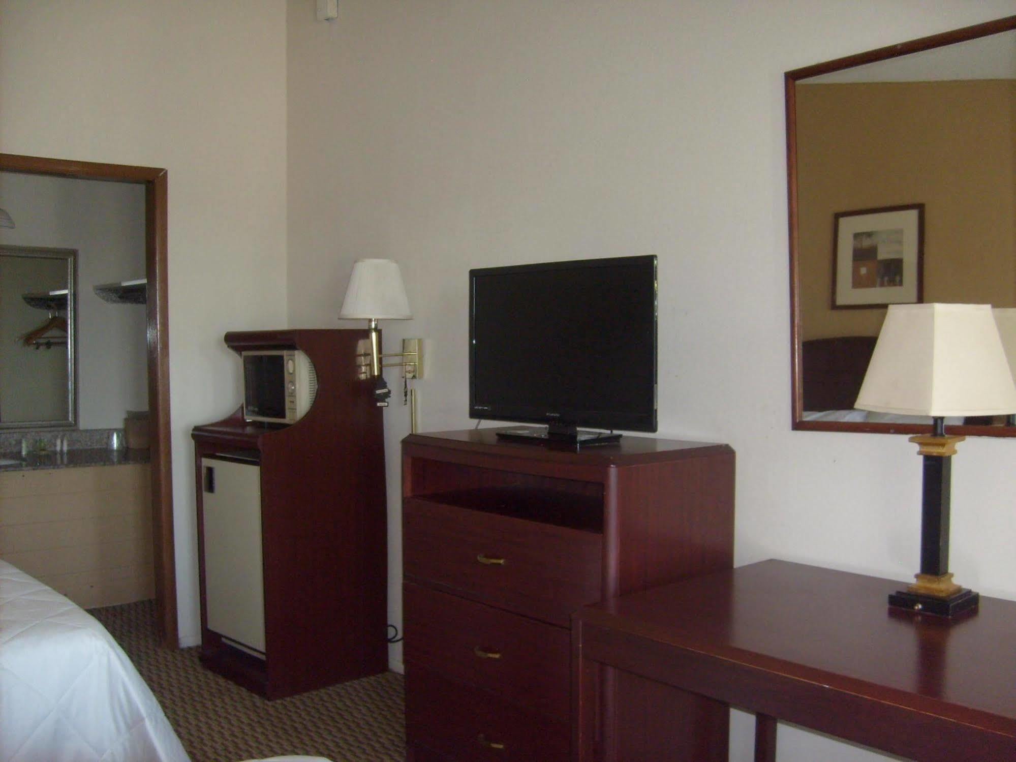 Express Inn ทอมสัน ภายนอก รูปภาพ