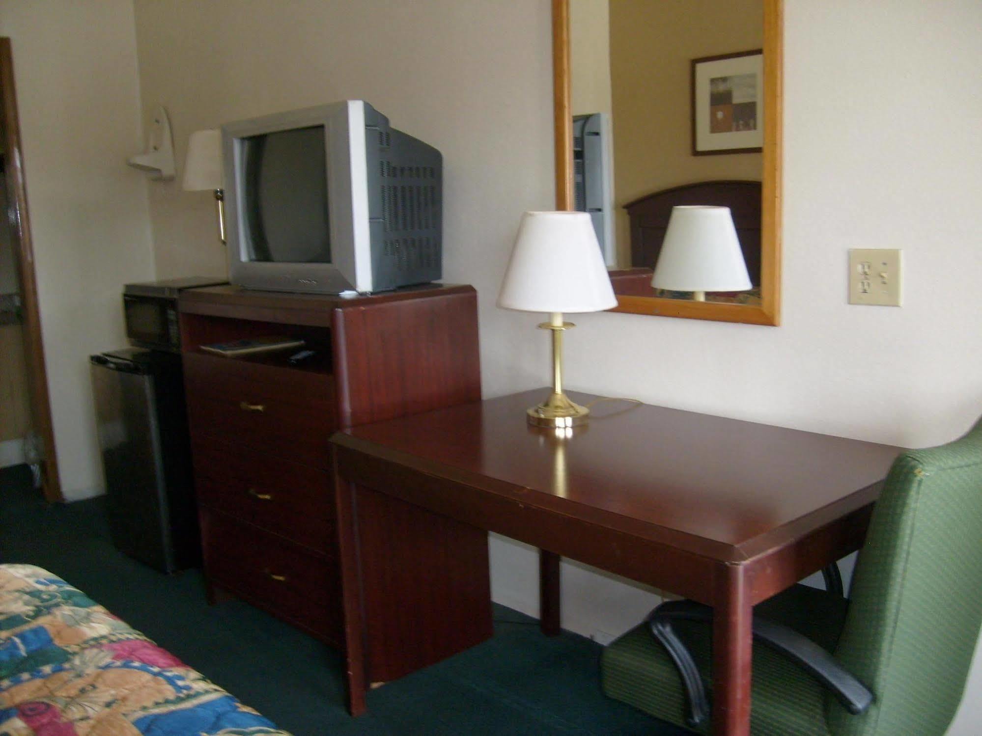 Express Inn ทอมสัน ภายนอก รูปภาพ
